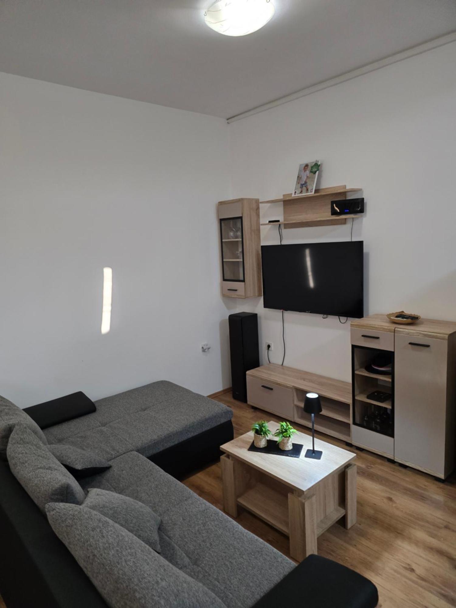 Apartments Roko Pridraga Exterior photo